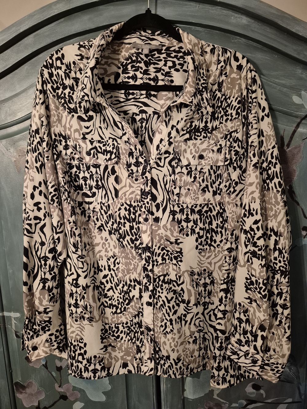 NY Collection Black and Cream Abstract Animal-Print Button Shirt